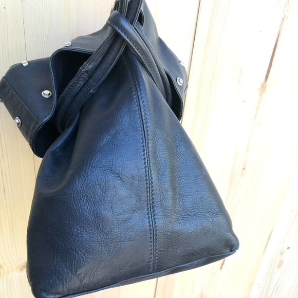 VINTAGE PUNK. GOTH. HOBO. HIDDEN ZIPPER BLACK LEATHER MOTO SHOULDER HANDBAG - Picture 4 of 6